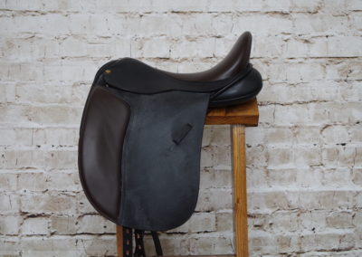 Black Country Eloquence X Dressage Saddle