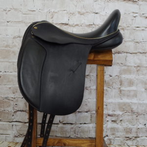 Black Country Eloquence Dressage Saddle