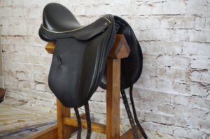 Black Country Eloquence Dressage Saddle