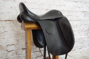 Sankey Saddlery Dressage Saddle