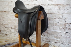 Sankey Saddlery Dressage Saddle