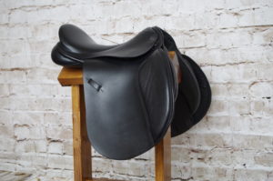 Silhouette Event General Purpose 17.5"