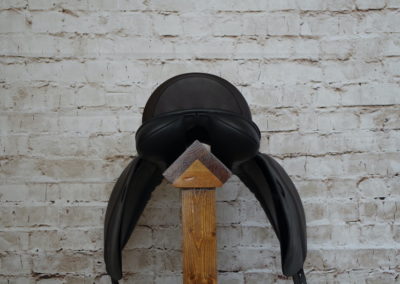 Black Country Eloquence Dressage Saddle