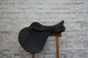 Hawkins Sapphire Jump Saddle