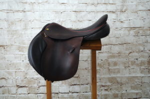Black Country Ricochet 19"