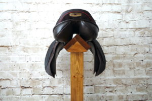 Black Country Ricochet 19"