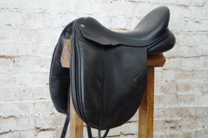 Adam Ellis 18" Dressage Saddle