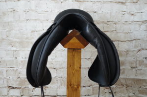 Adam Ellis 18" Dressage Saddle