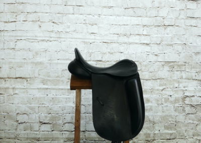 County Fusion 17" Dressage Saddle