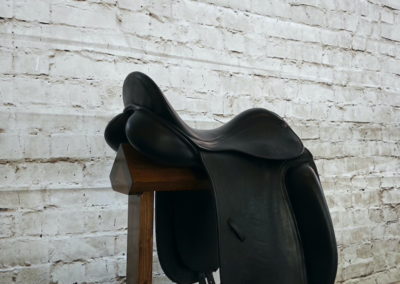 County Fusion 17" Dressage Saddle