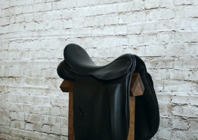 County Fusion 17" Dressage Saddle