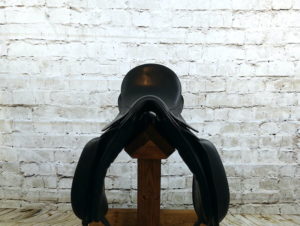 County Fusion 17" Dressage Saddle