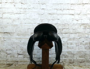 County Fusion 17" Dressage Saddle