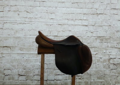 County Innovation 17.5" Jump Saddle