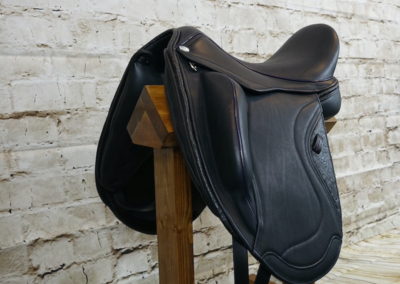 Ryder VIP Dressage Saddle