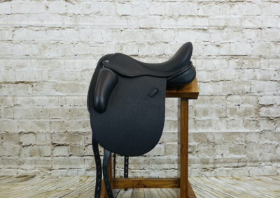 Black Country Cavalina Dressage Saddle