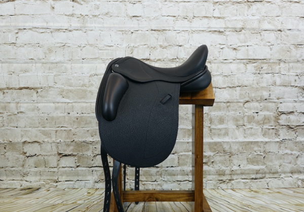 Black Country Cavalina Dressage Saddle