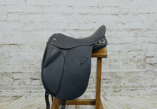 Black Country Celeste Endurance Saddle