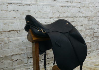 Black Country Celeste Endurance Saddle