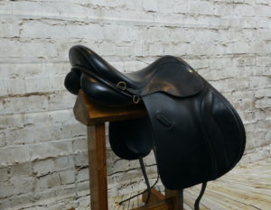 Crown Saddlery GP Dressage 17.5" Saddle