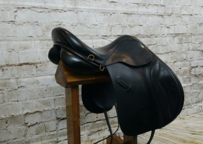 Crown Saddlery GP Dressage 17.5" Saddle