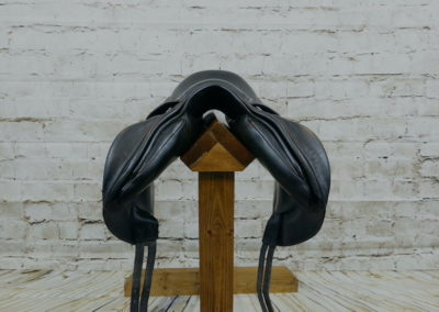 Winners Circle Monoflap 18" Jump Saddle