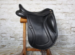 Silhouette Monoflap Dressage Saddle