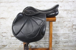 Silhouette Saddlery 16.5 Vision Jump Saddle