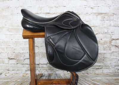 Silhouette Saddlery 16.5 Vision Jump Saddle