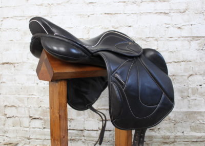 Silhouette Saddlery 16.5 Vision Jump Saddle