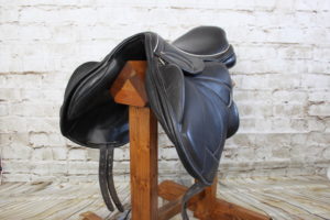Silhouette Saddlery 16.5 Vision Jump Saddle