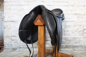 Ideal AST Dressage