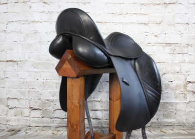 Silhouette Dual Dressage Saddle