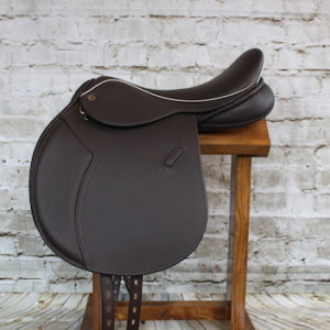 Ryder Ricochet Jump Saddle