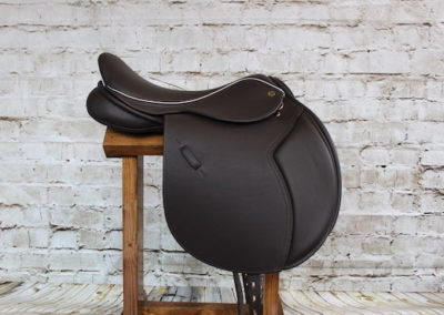 Ryder Ricochet Jump Saddle