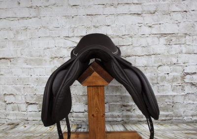 Ryder Ricochet Jump Saddle