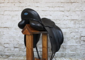 Ryder Baroque Dressage Saddle