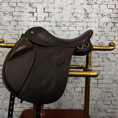 Black Country Celeste Endurance 16.5"