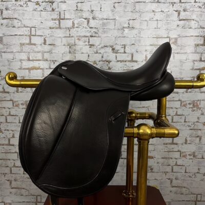 Ryder Native Cob Dressage 17.5"